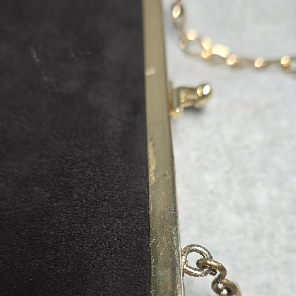 Elegant Vintage Black Suede Kiss Lock Chain Evening Bag - Picture 6 of 14
